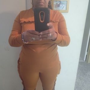 Meet your Posher, Sheila